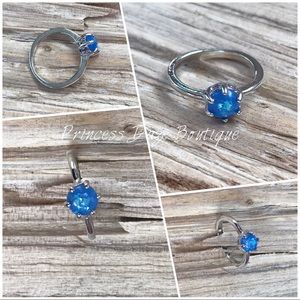 Blue‎ Opal Ring